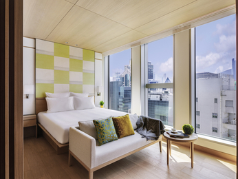Deluxe Room, 1 King Bed, Studio