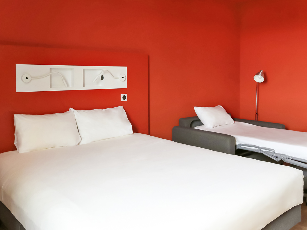 ibis budget Beauvais Aeroport - Image 3