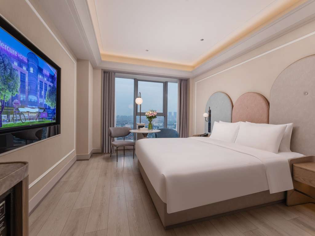 Mercure Suzhou Shilu Shantang - Image 2