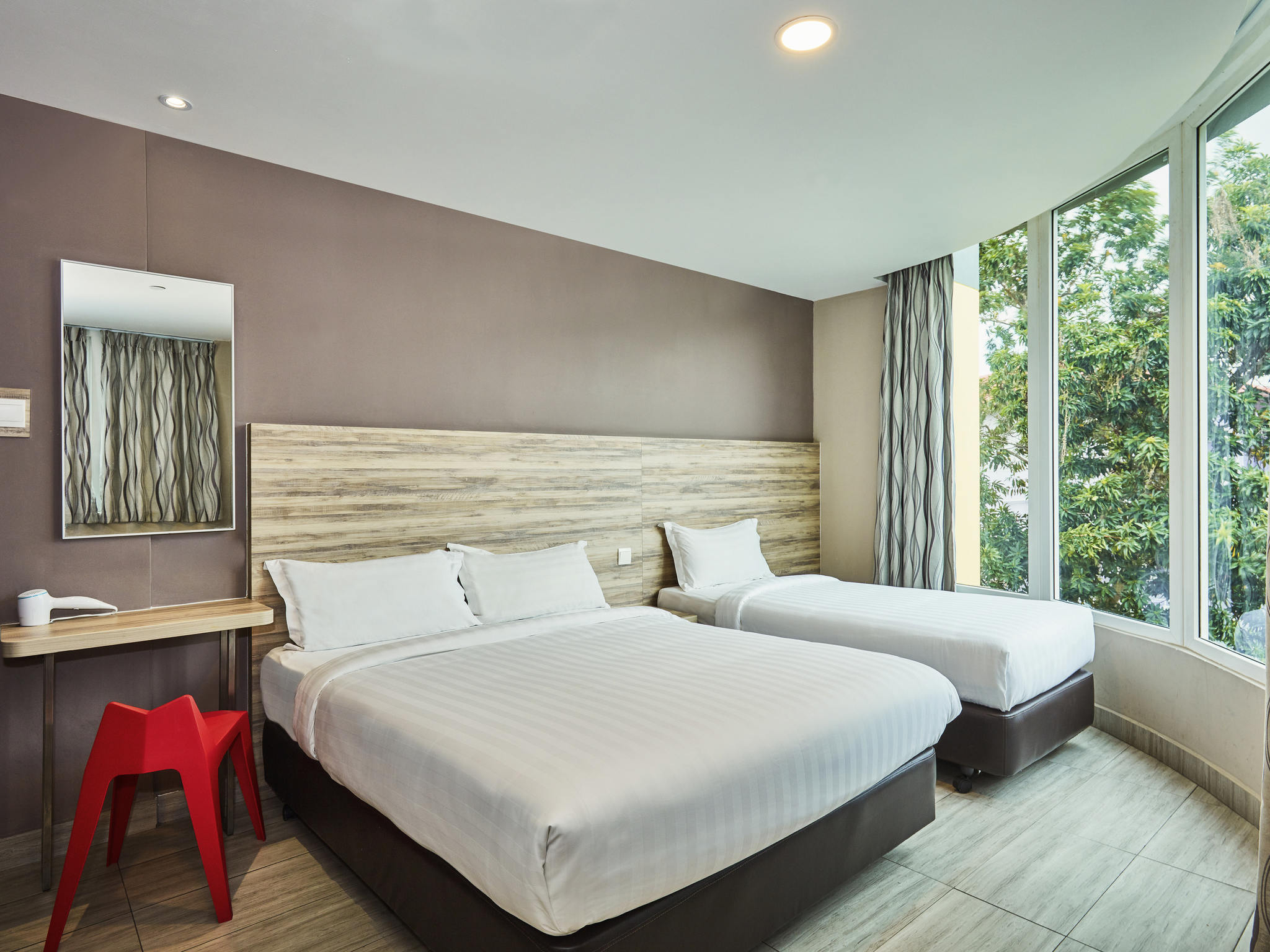 ibis budget Singapore Crystal ALL