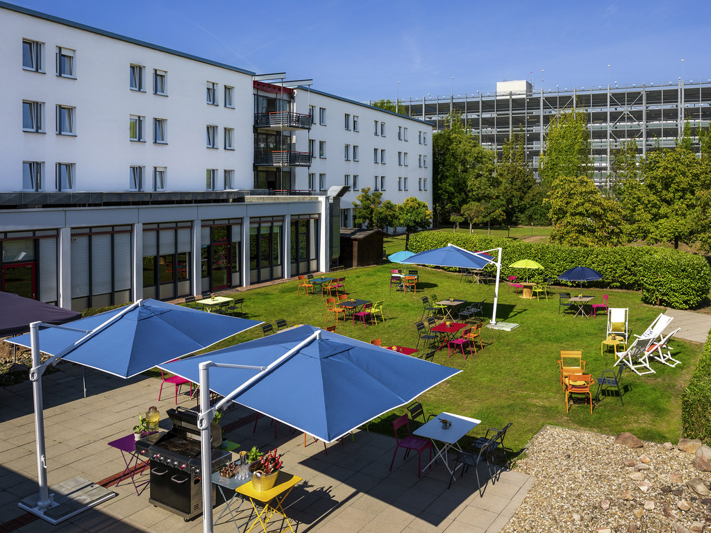 witamy w hotelu Darmstadt - Image 1