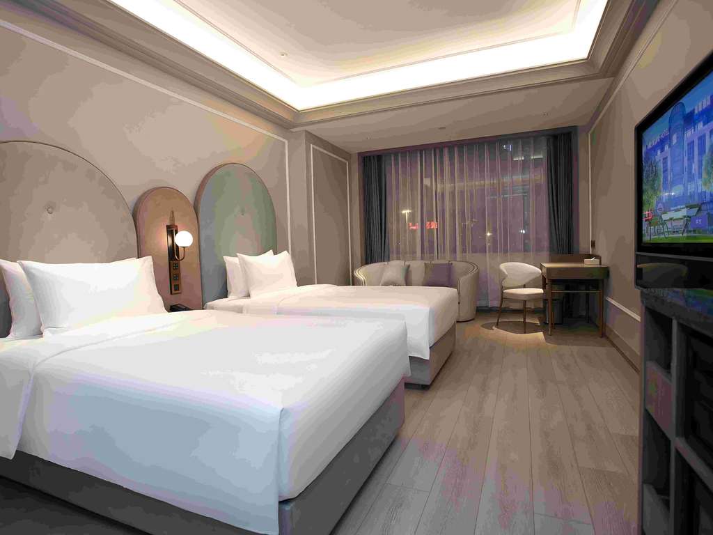 Mercure Changchun Ziyou Road Dahua - Image 3