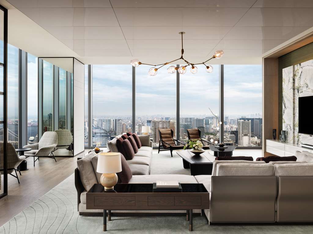 SUITE PRÉSIDENTIELLE 1 CHAMBRE King - 278 m², accès au salon, grand espace de vie et chambre — photo 3