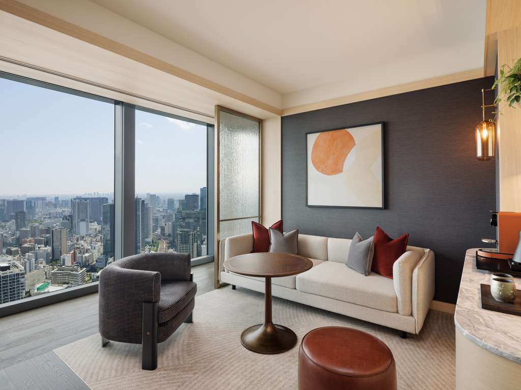 SUITE FAIRMONT GOLD King de 88 m² avec accès au salon, et séjour et chambre séparés — photo 4
