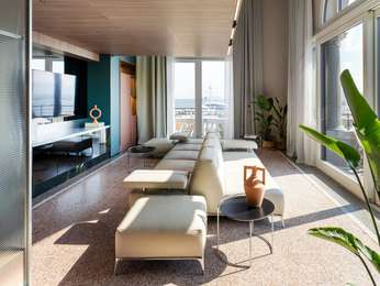 Presidential Suite panoramic view