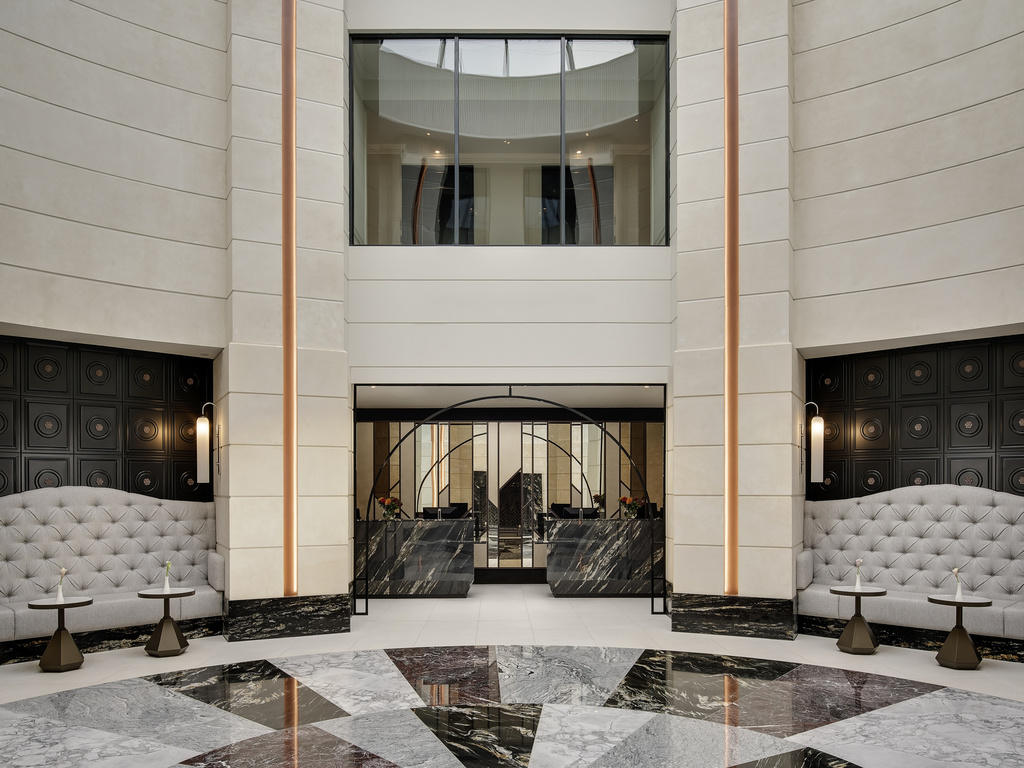 Fairmont Windsor Park - Image 2