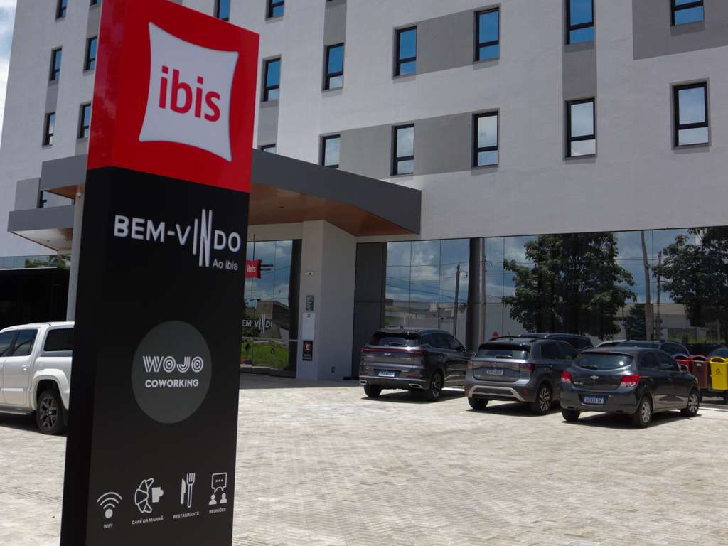 Ibis Primavera do Leste - Image 2