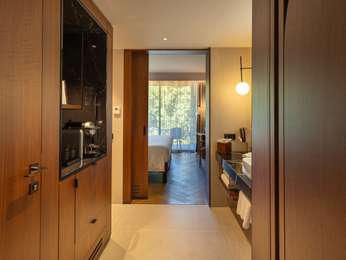 SUPERIOR ROOM SIGNATURE, 1 King size bed, Balcony, photo 2