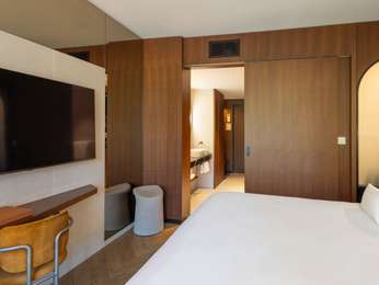 SUPERIOR ROOM SIGNATURE, 1 King size bed, Balcony, photo 3