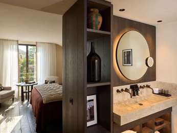 Superior room - 1 king size bed, photo 2