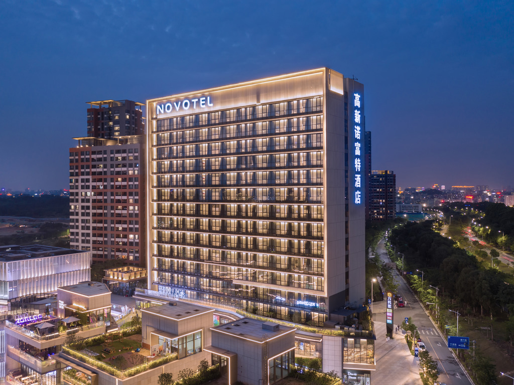 Novotel Дунгуань Озеро Суншань - Image 1