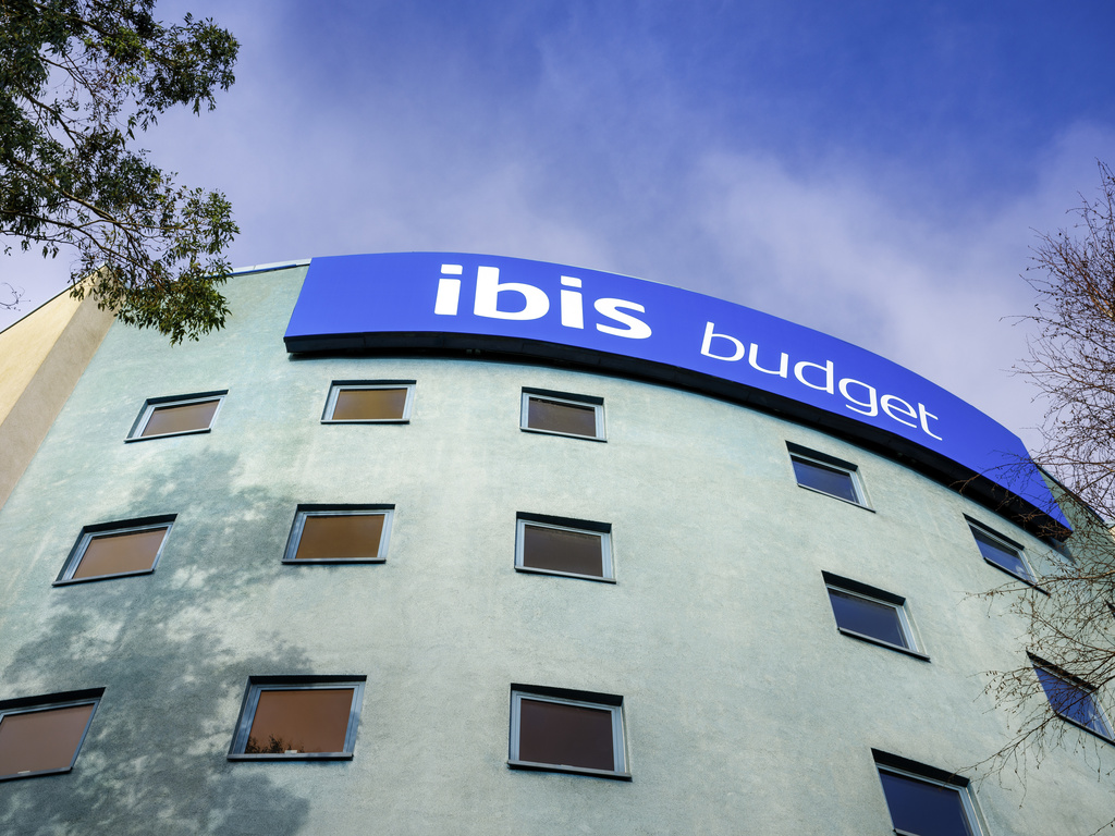 Ibis budget London Heathrow Terminal 5 - Image 1