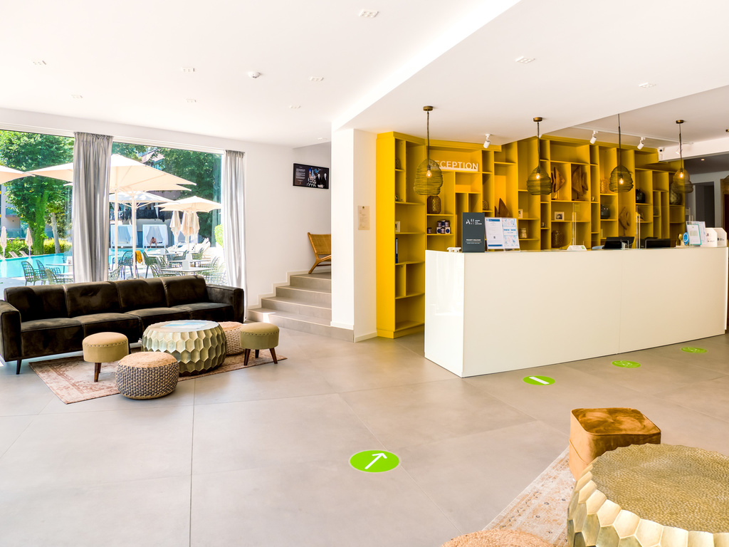 Hôtel ibis Styles Golden Sands Roomer - Image 4