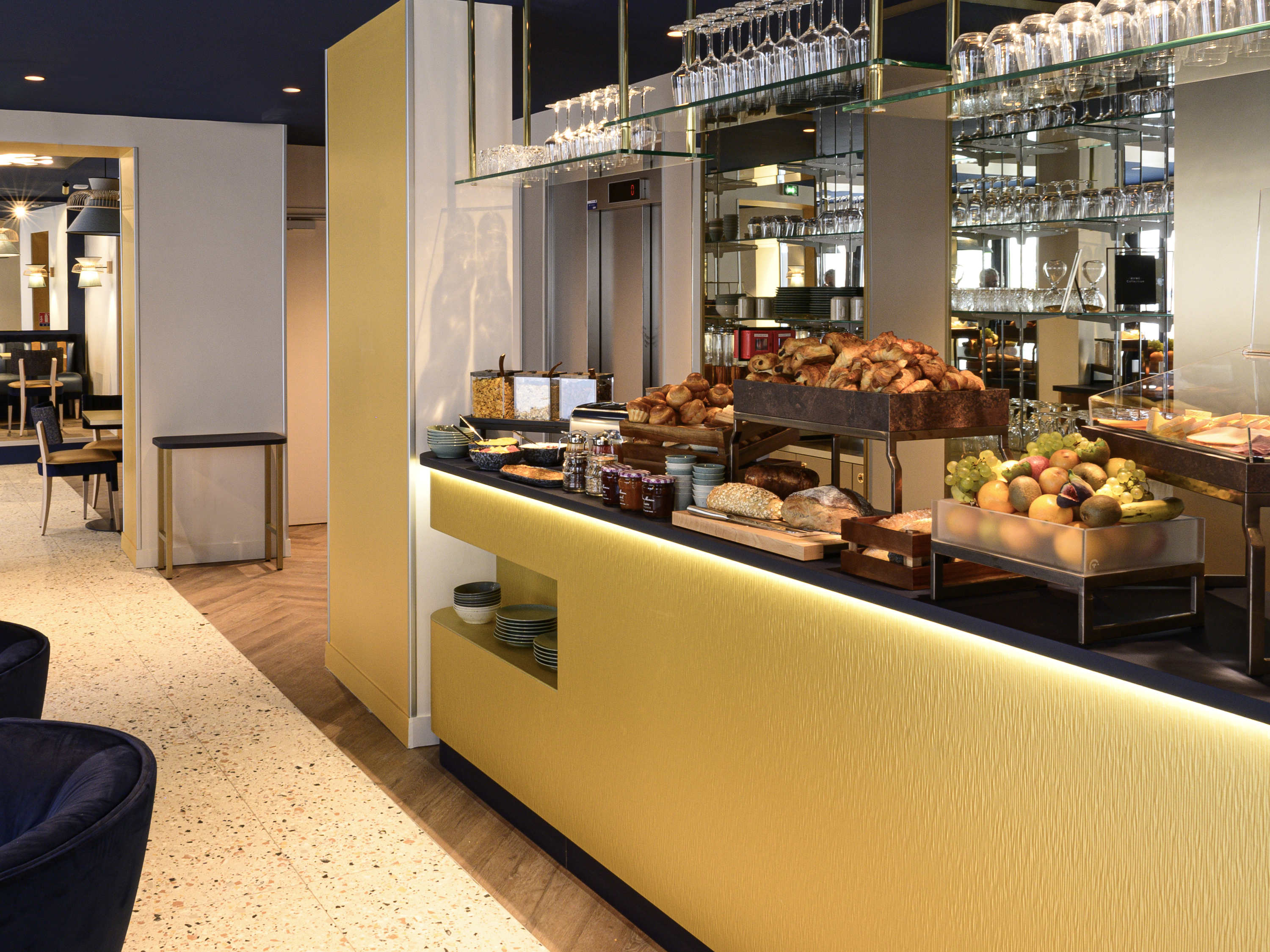 Mercure Paris Opéra Lafayette — 13/18