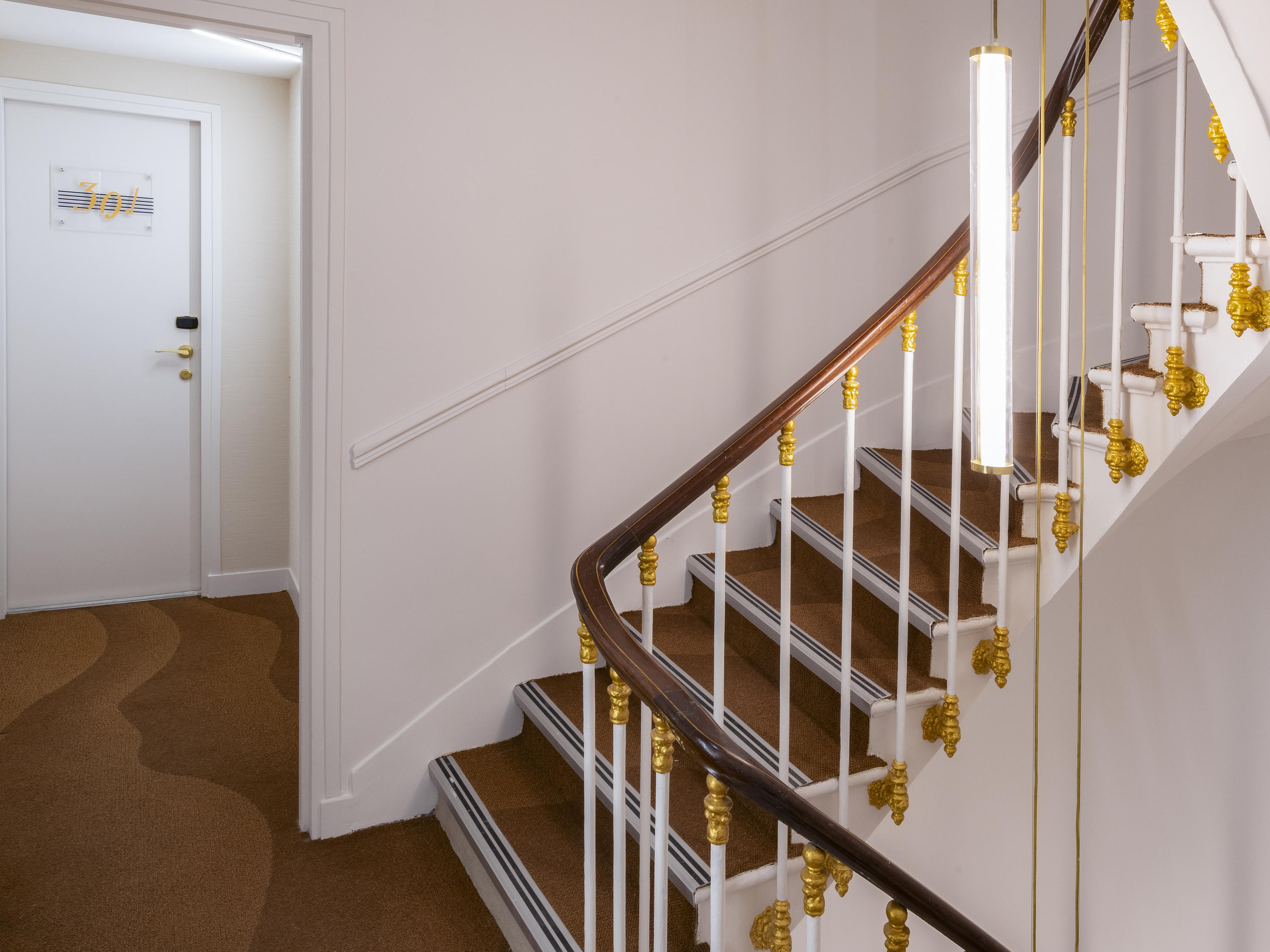 Mercure Paris Opéra Lafayette — 3/18