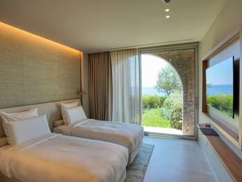 Classic Room with 2 twin beds, photo 1