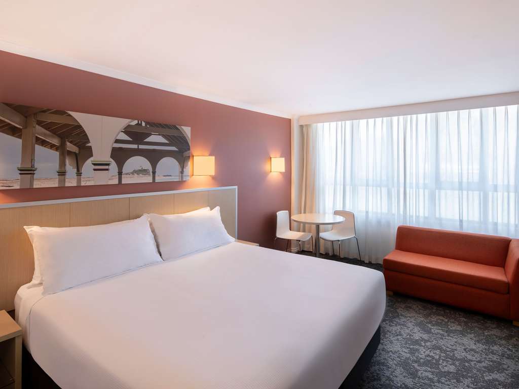 Mercure Newcastle - Image 1