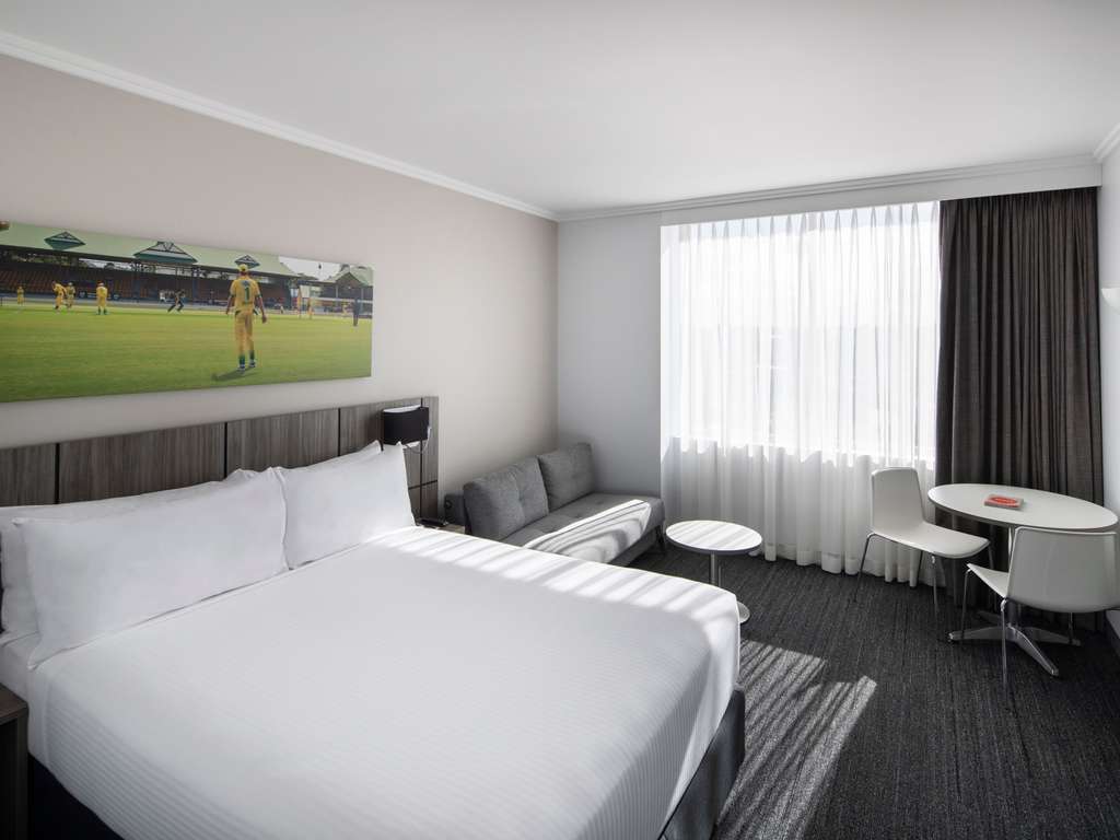 Mercure Sydney Bankstown - Image 1