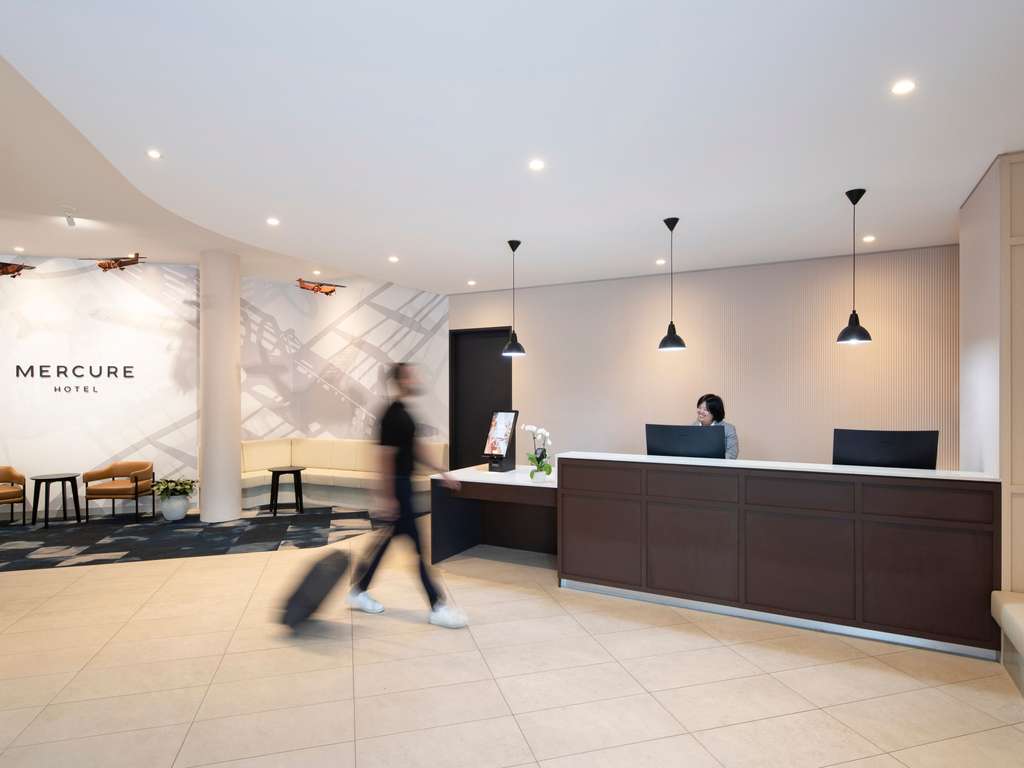 Mercure Sydney Bankstown - Image 2