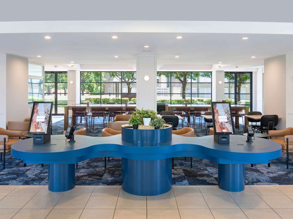 Mercure Sydney Macquarie Park - Image 3