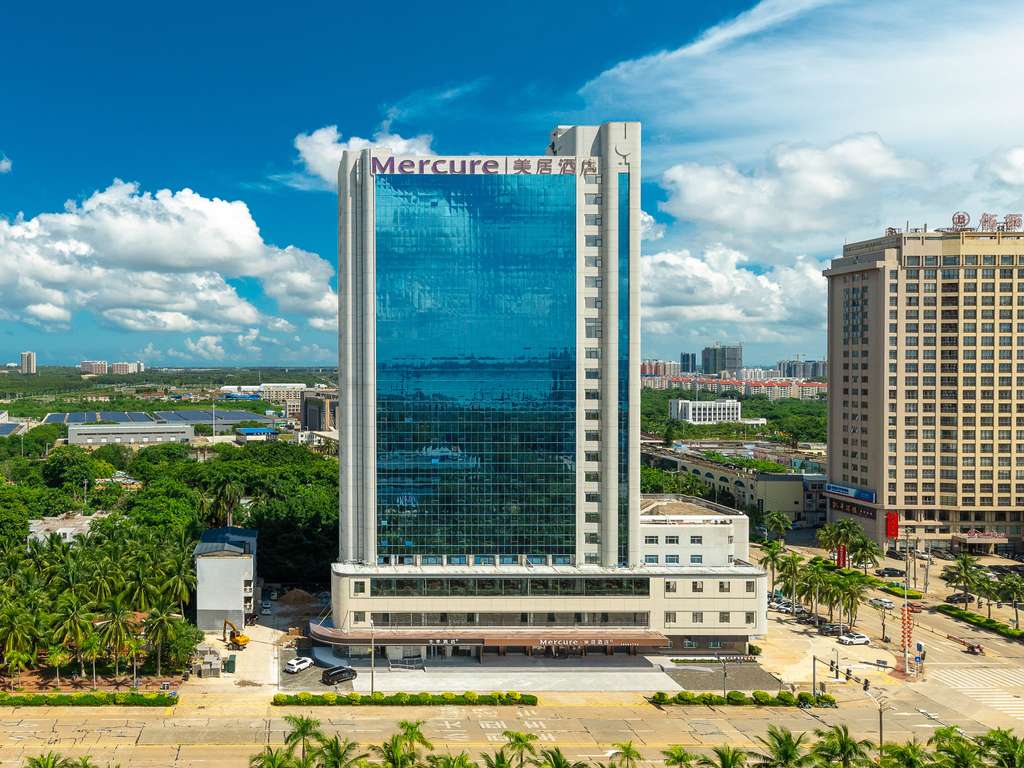 Mercure Danzhou Yangpu Seaview - Image 1
