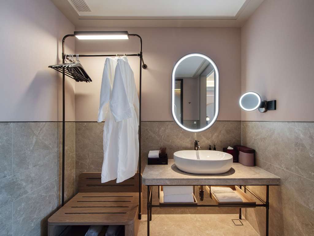 昆山北门路美居酒店 - Image 4