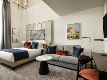 Executive Suite with one king-sized bed