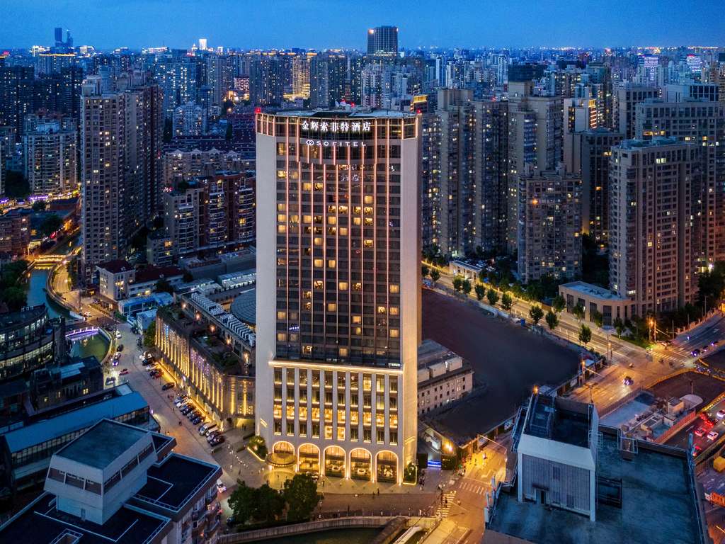 Sofitel Shanghai North Bund - Image 3