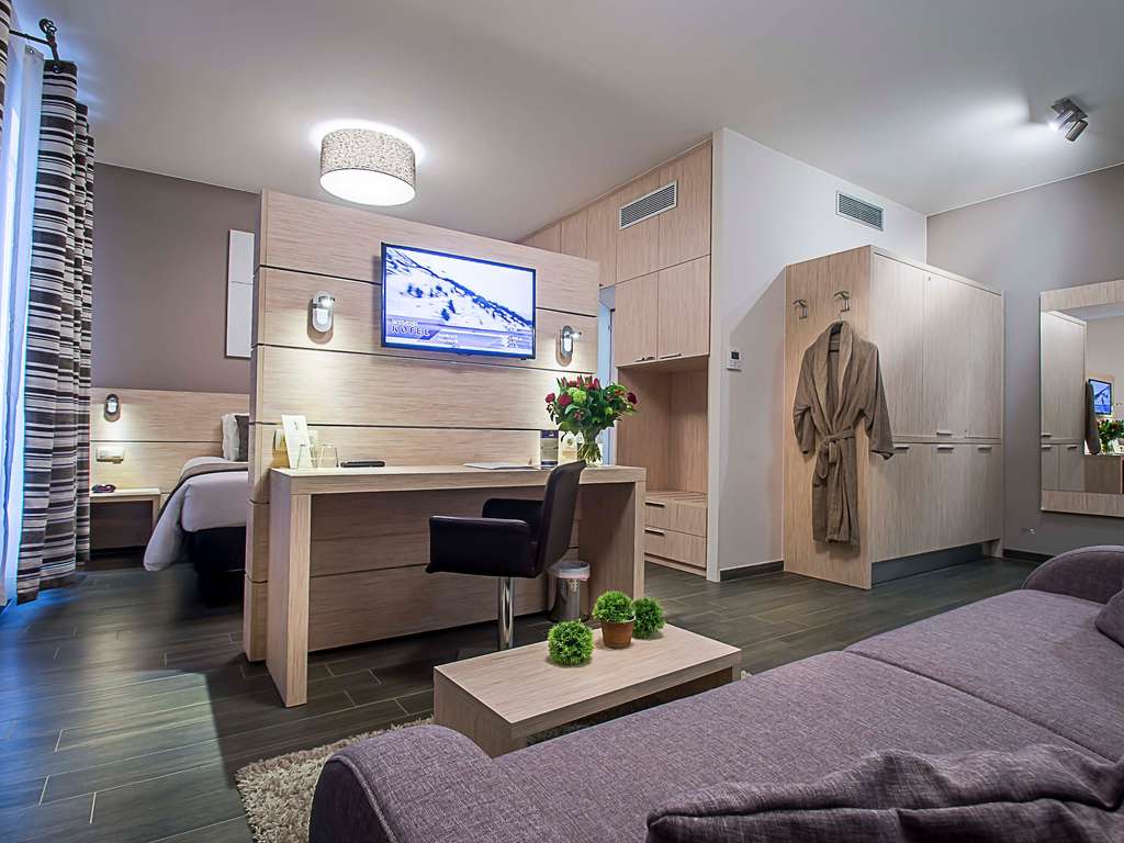 ibis Styles Charleroi Airport Aero 44 - Image 4