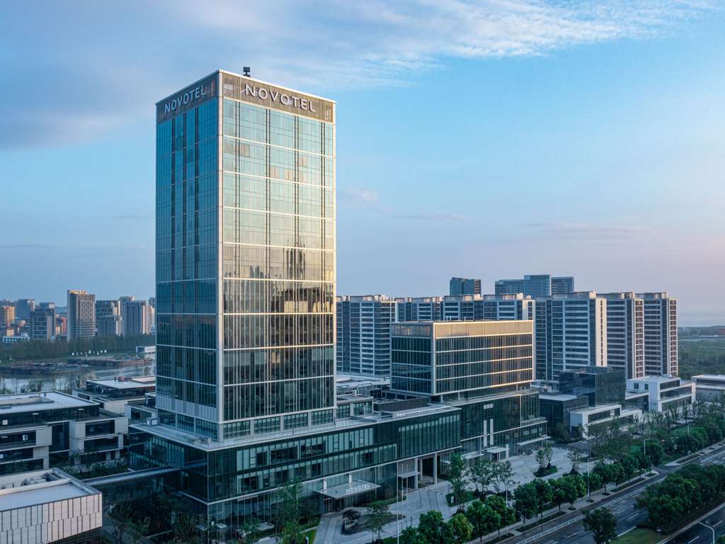Novotel Huzhou South Taihu Lake - Image 2