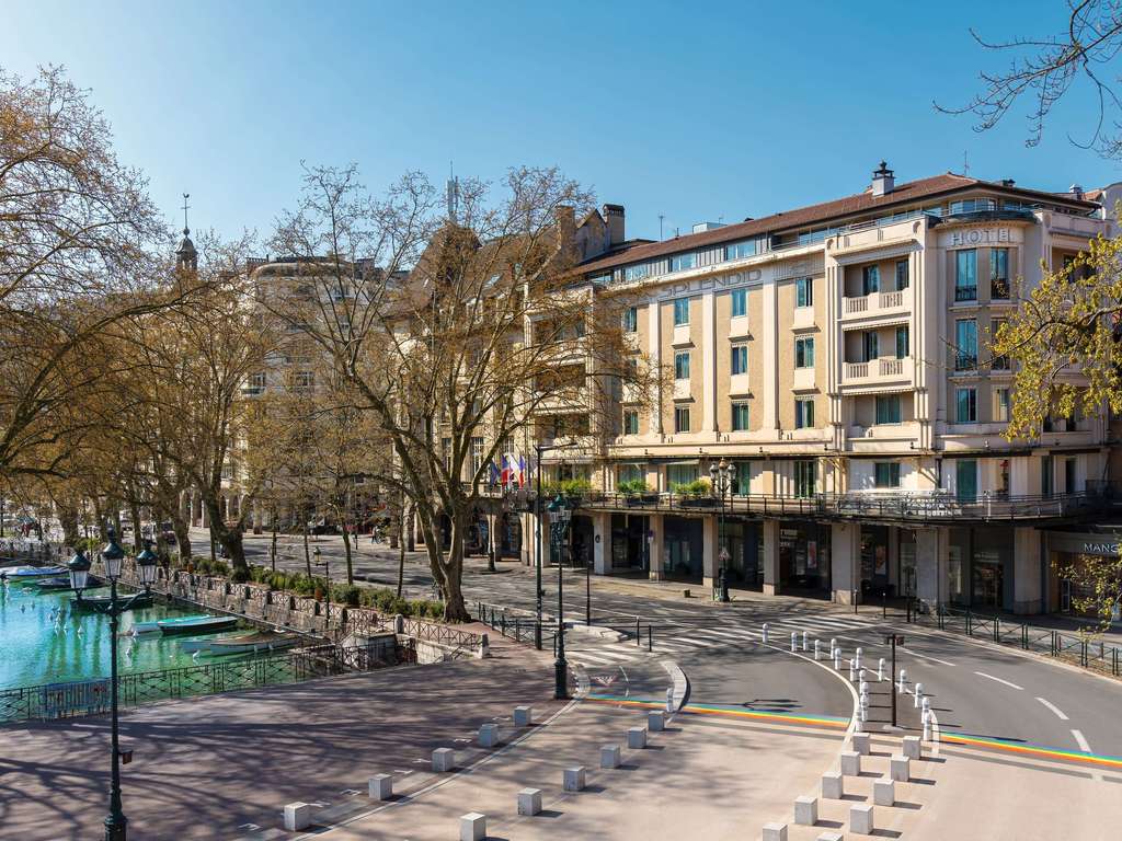 Splendid Hotel Lac d'Annecy, Handwritten Collection - Image 1