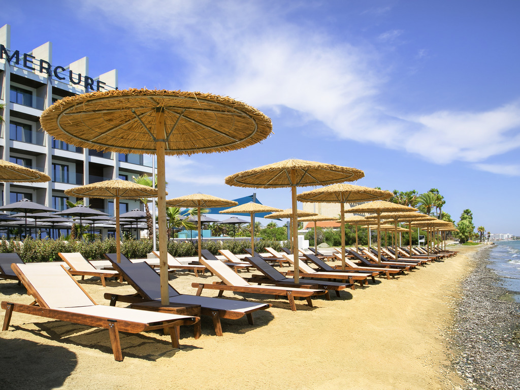 Mercure Larnaca Beach Resort - Image 1