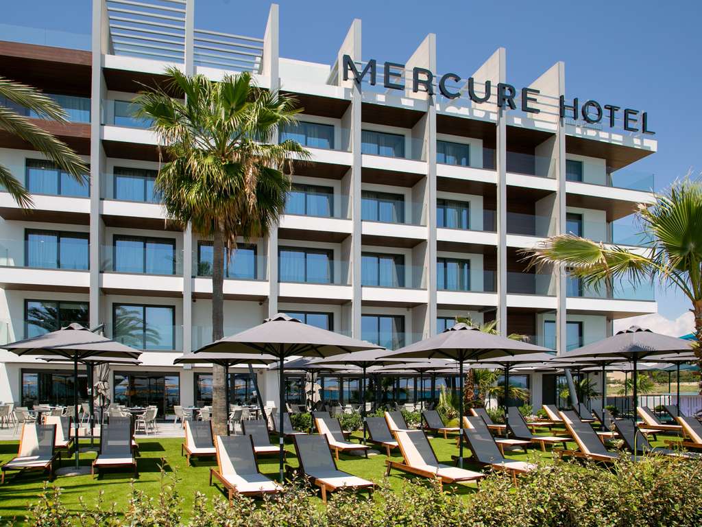 Mercure Larnaca Beach Resort - Image 1