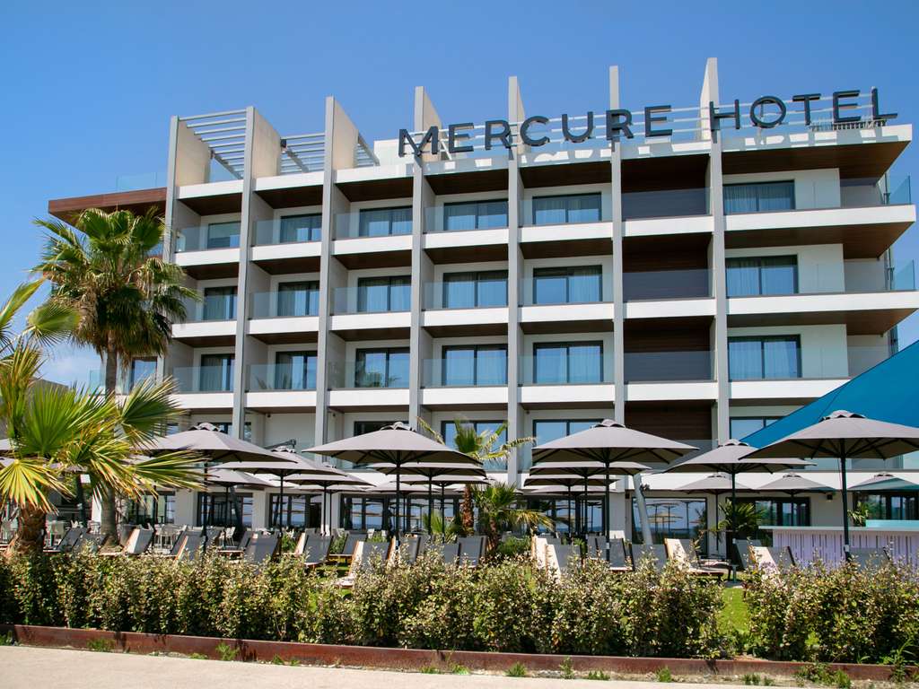 Mercure Larnaca beach Resort - Image 4