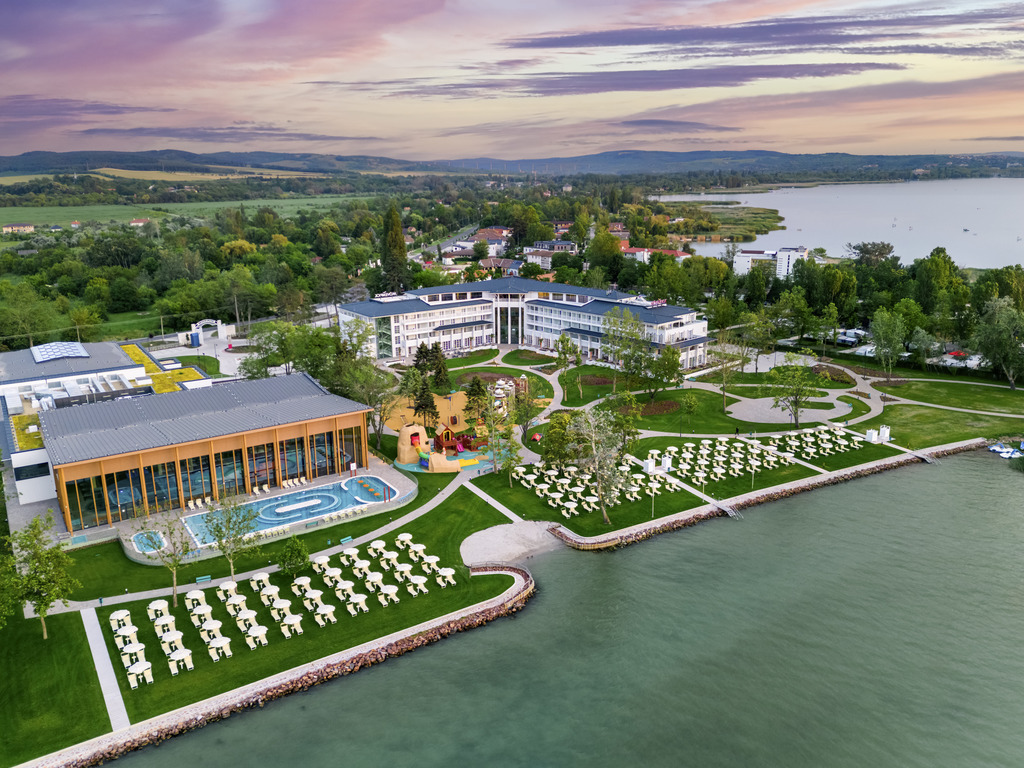 Mövenpick Balaland Resort Lake Balaton - Image 2