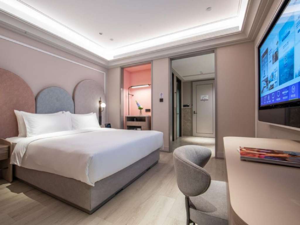 Mercure Nantong Railway Station - Image 2
