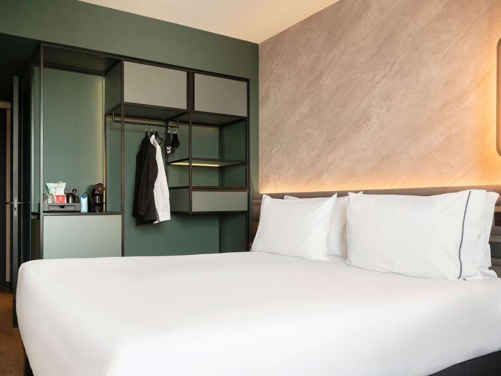 Novotel Valencia Lavant - Image 4