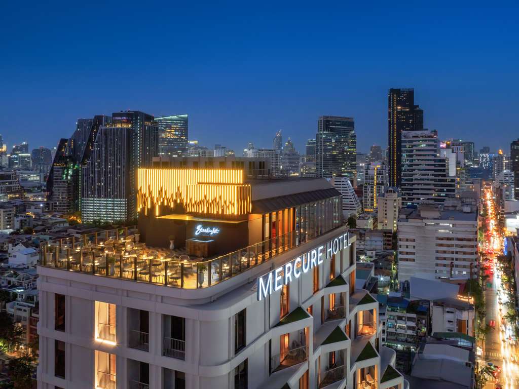 Mercure Bangkok Surawong - Image 3