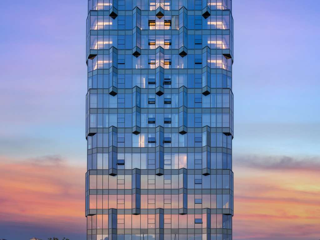 Mercure Nantong Suxitong Riverside - Image 3