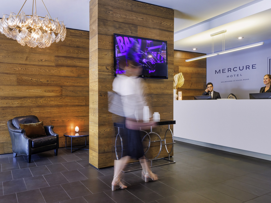 Mercure Melbourne St Kilda Road - Image 1