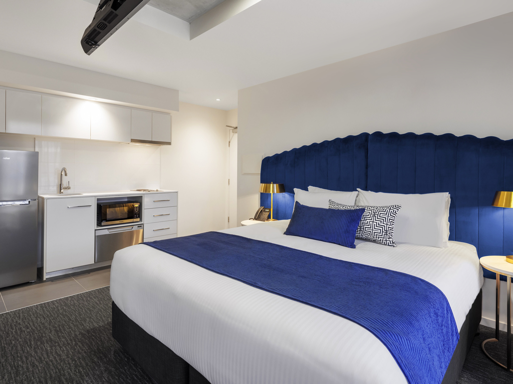 Mercure Melbourne St Kilda Road - Image 3