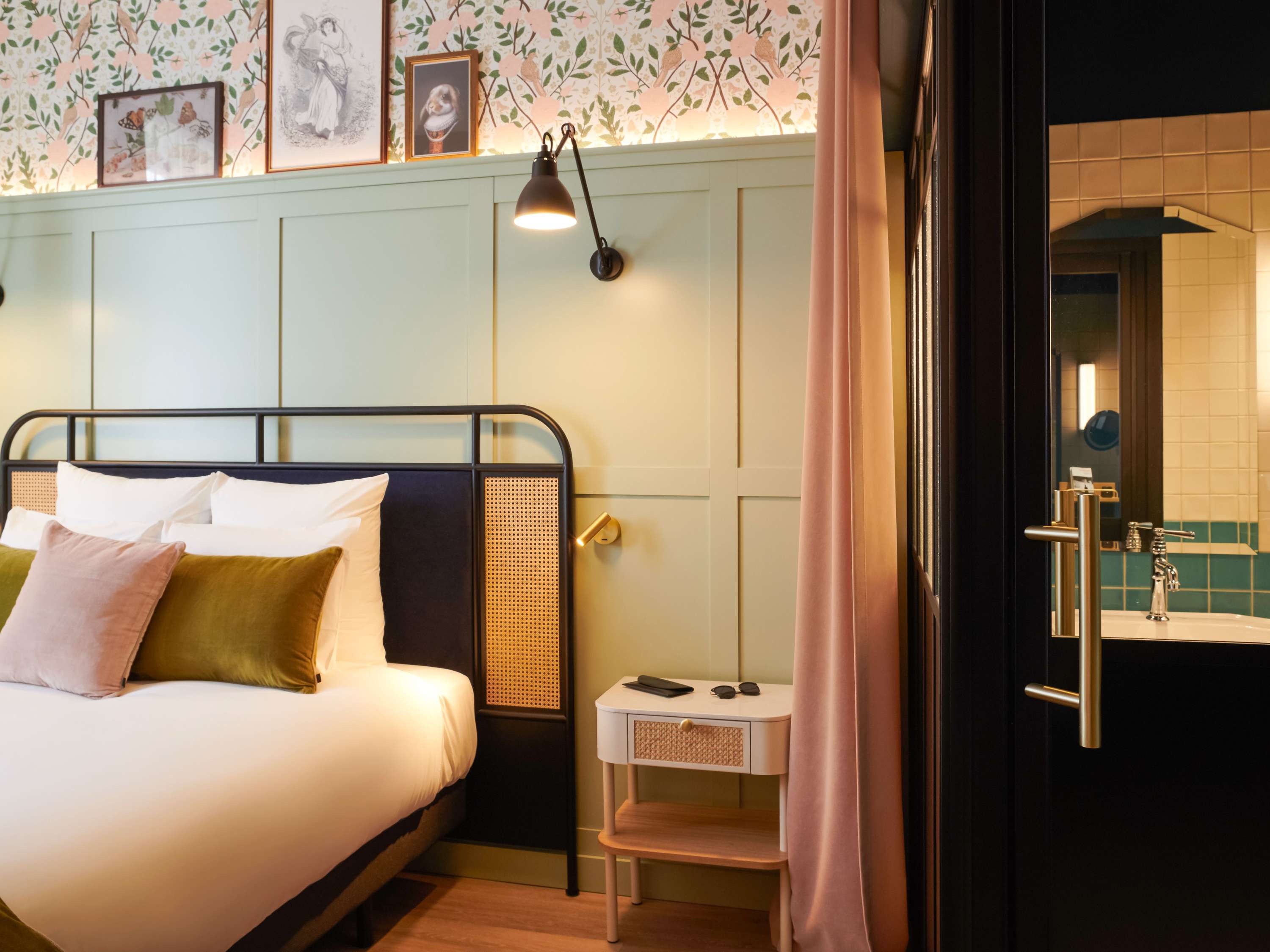 永河畔拉罗什 Square Lodge 翰悦阁酒店