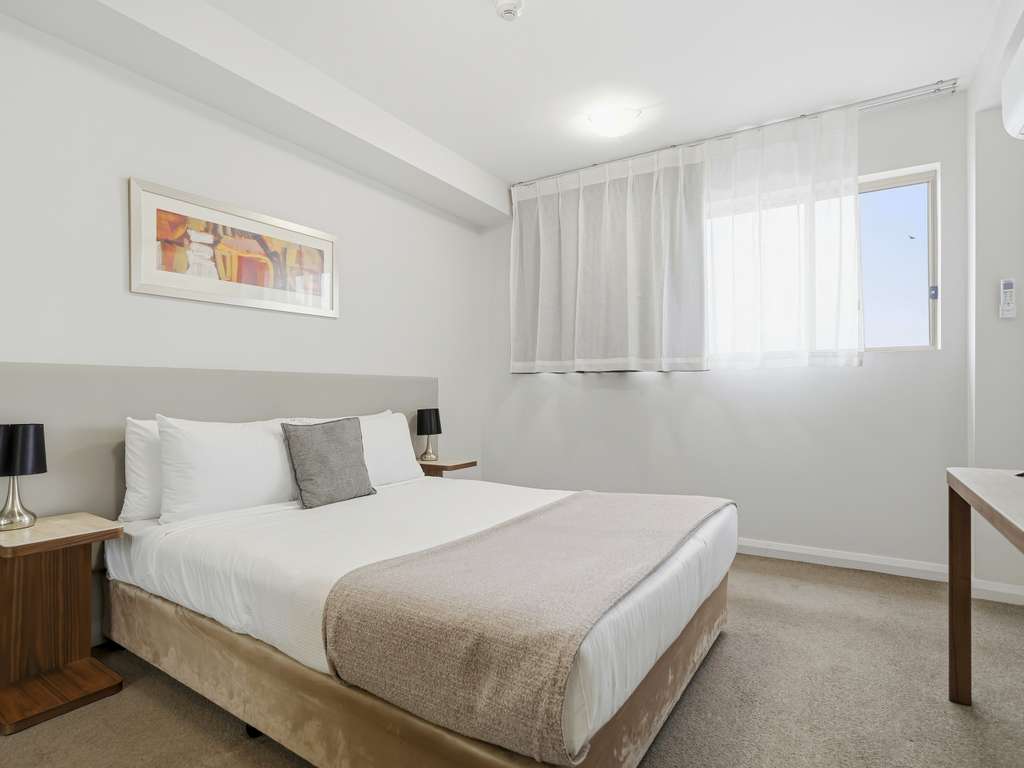 Mantra Castle Hill Sydney - Image 4