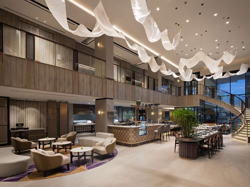 Mercure Madiun - Image 1