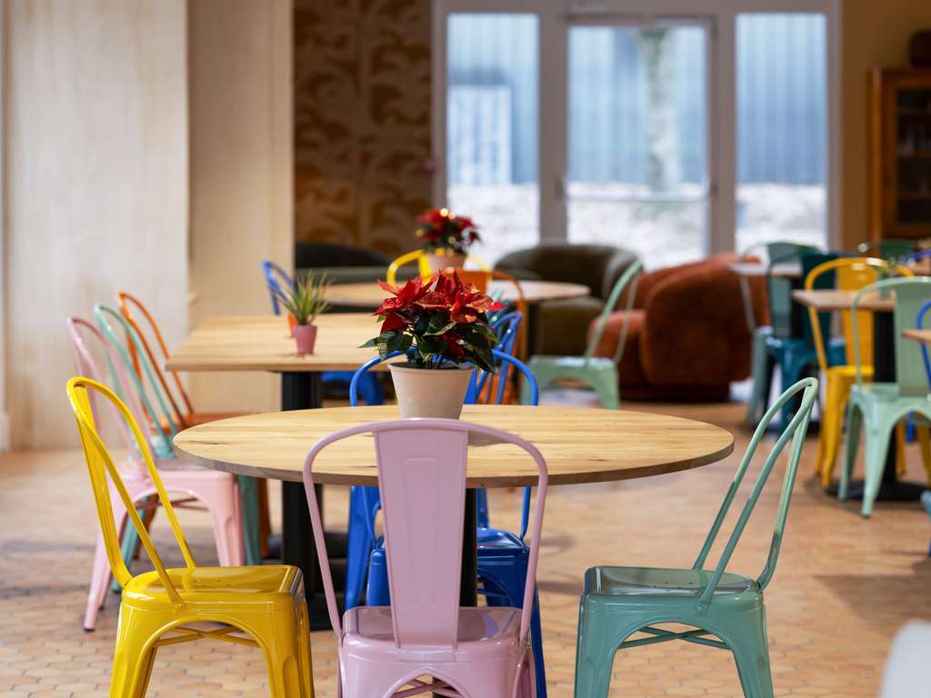 greet Hotel Chatellerault - Image 2
