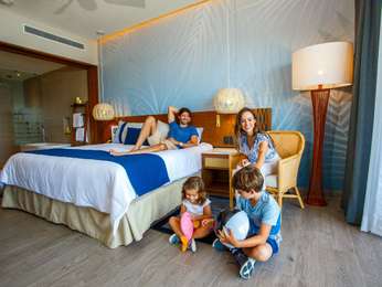 Armony 2BR Suite Executive King Size Bed - Ocean View