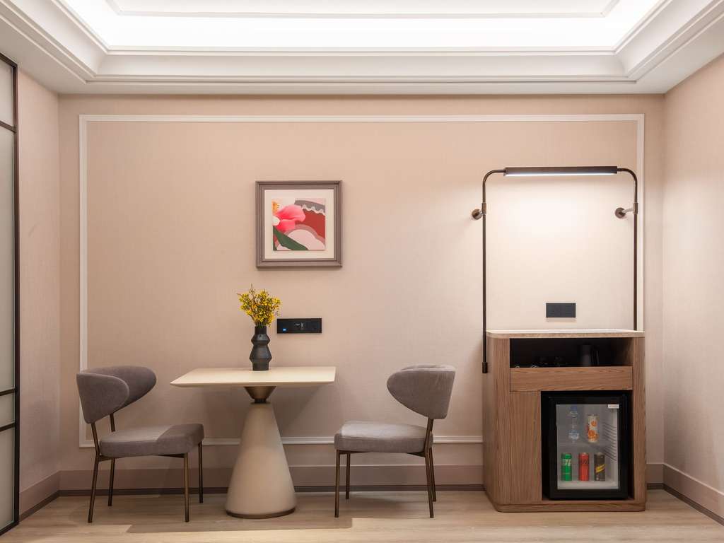 Mercure Chengdu Chunxi Road Tianfu Square - Image 3