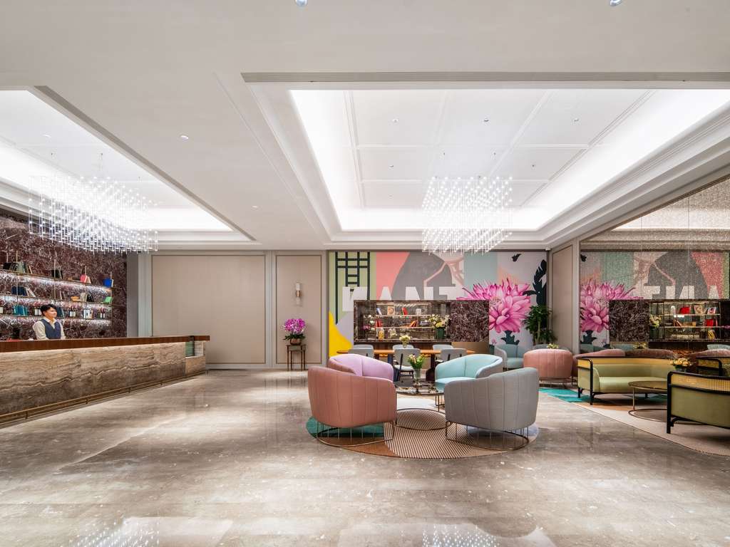 Mercure Shanghai Hongqiao Airport - Image 2