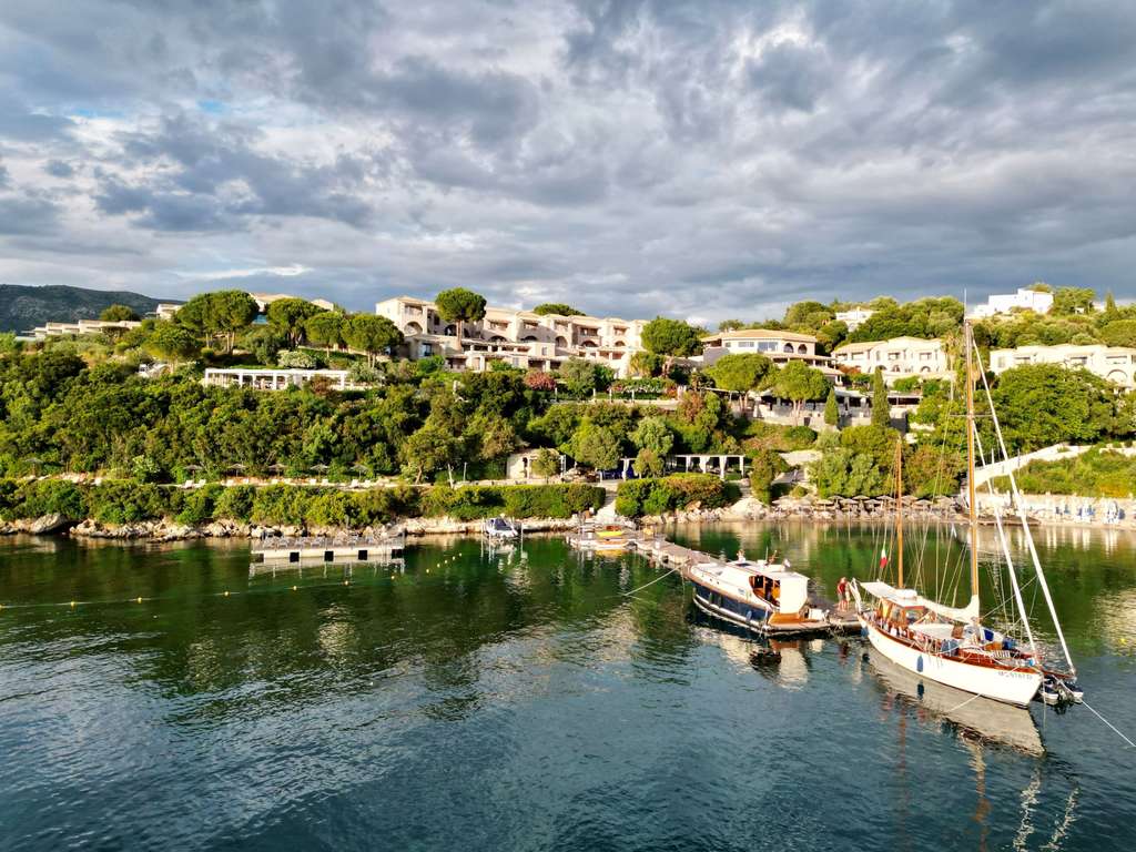 Mövenpick Resort Agios Nikolaos Sivota - Image 1