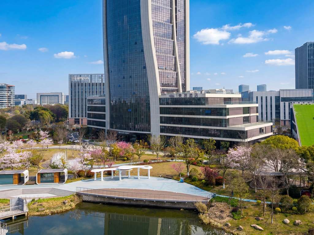 Mercure Wuxi Tian'an Intelligent Park - Image 3